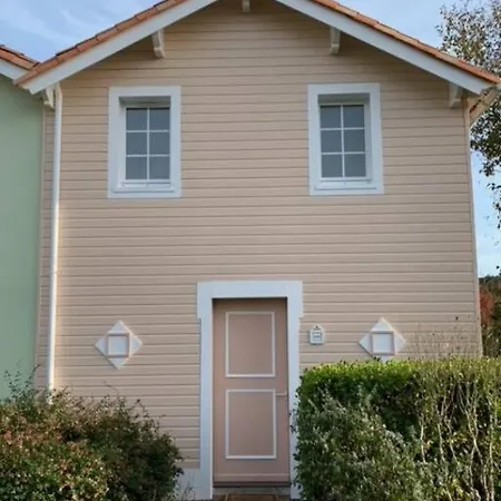 Charmante Maison De Vacances Avec Acces Piscine Talmont-Saint-Hilaire Exterior foto