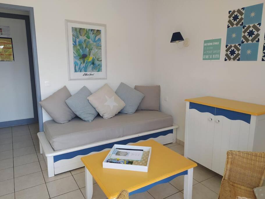 Charmante Maison De Avec Acces Piscine Holiday home
